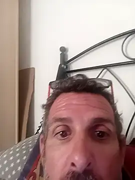 gigolobcn online show from 13, 5, 2026