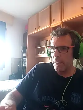 gigolobcn online show from 25, 5, 2026