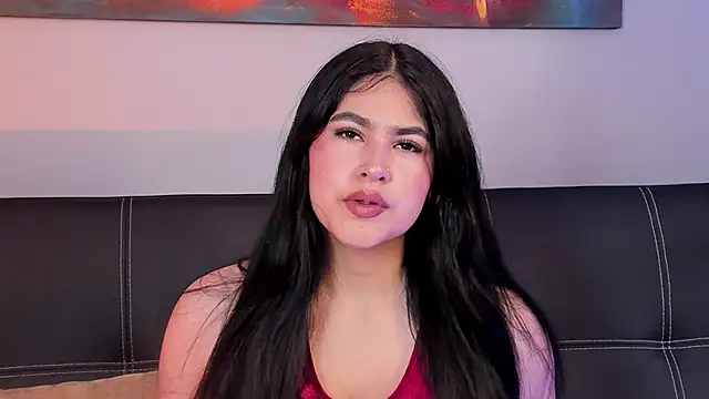 Emma  clark  online show from 17, 6, 2026