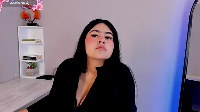 Emma  clark  online show from 1, 10, 2025