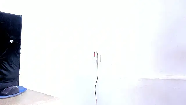 milabiggcoock online show from 5, 4, 2026