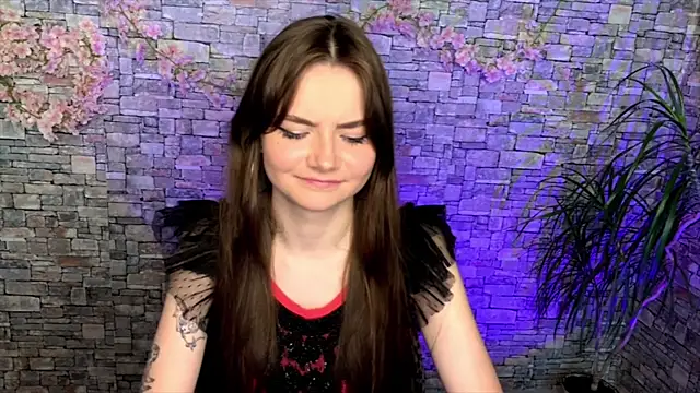 Snapshot of may_rollins chatting on 22, 6, 2026 may rollins online show from 22, 6, 2026