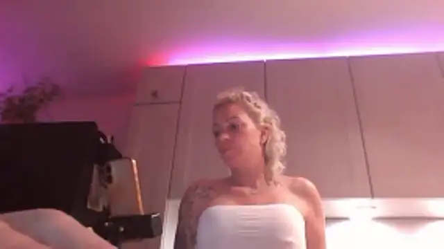 dirtymammy online show from 23, 3, 2026