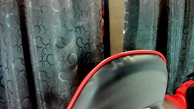 Lili milk20 online show from 20, 12, 2025