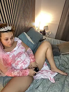 Wild2XXX online show from 31, 10, 2025