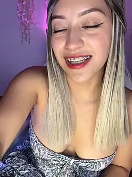 AngellaMoraa online show from 26, 9, 2025