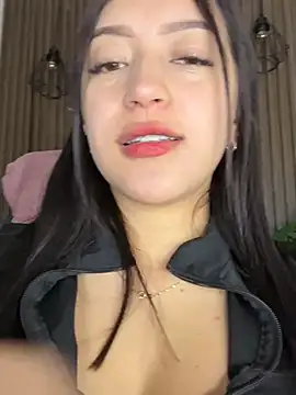 AngellaMoraa online show from 13, 5, 2026