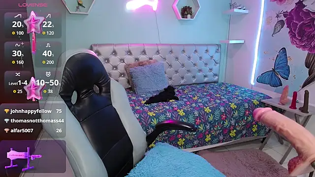 thalia mills19 online show from 30, 3, 2026