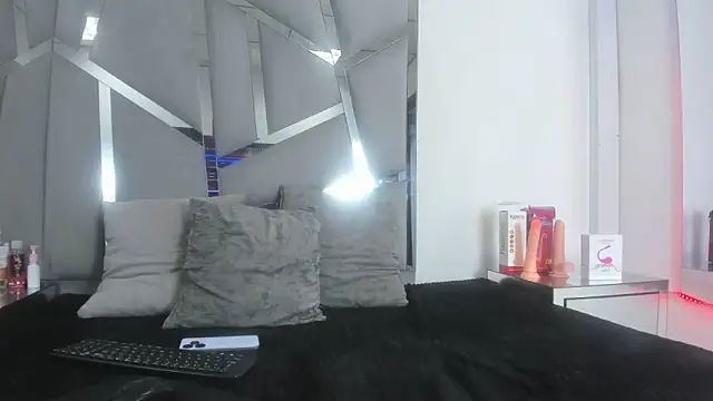 GabrielBrowm online show from 16, 9, 2025