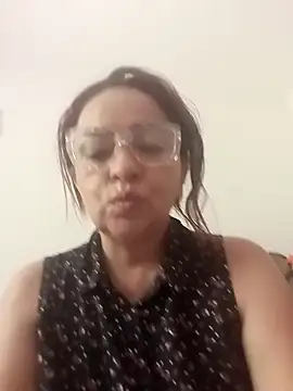 tany90 online show from 22, 4, 2026