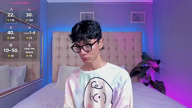 Phillicious   online show from 24, 9, 2025