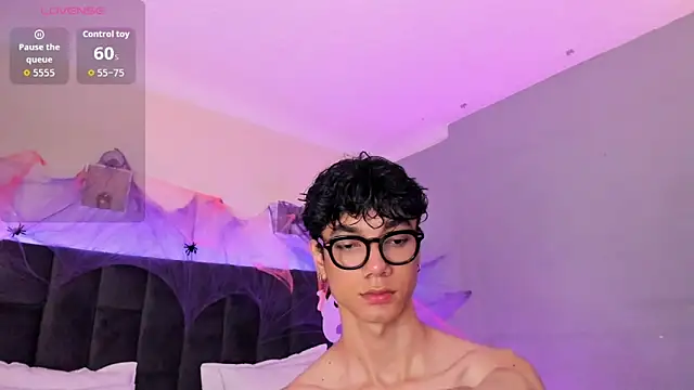 Phillicious   online show from 11, 10, 2025