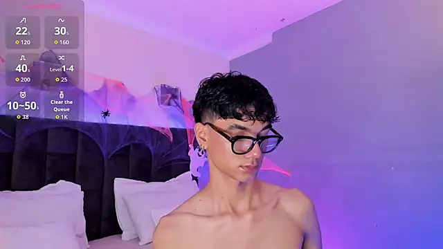 Phillicious   online show from 22, 10, 2025