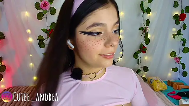 cutee andrea online show from 8, 11, 2025