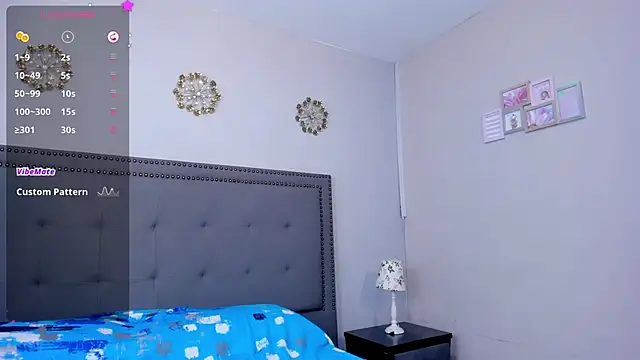 KhateAndersson online show from 15, 10, 2025