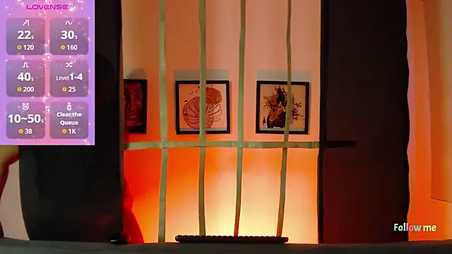 Paris boobsbbw online show from 28, 10, 2025