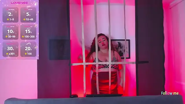 Paris boobsbbw online show from 29, 10, 2025