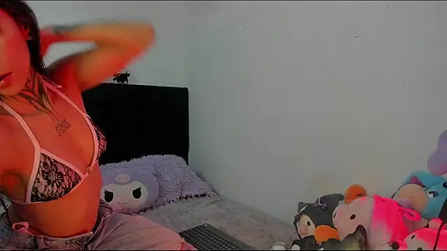 Snapshot of Tanit_Mora chatting on 17, 9, 2025 Tanit Mora online show from 17, 9, 2025