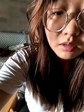 Snapshot of sisi-maiden chatting on 12, 3, 2026 sisi-maiden online show from 12, 3, 2026