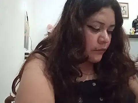 Kitty WetXxX online show from 17, 7, 2026