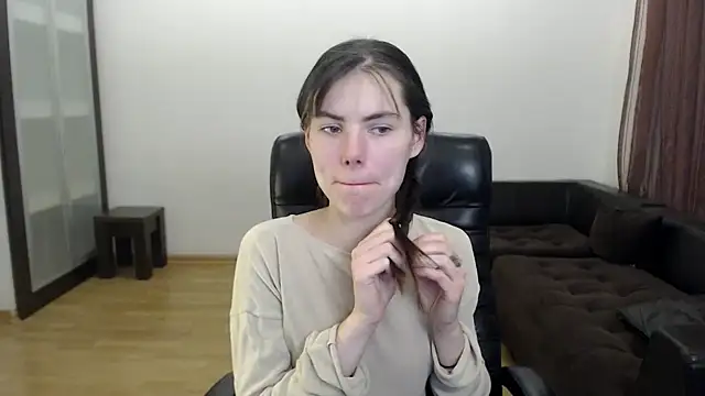 Snapshot of AmelieReve chatting on 21, 10, 2025 AmelieReve online show from 21, 10, 2025