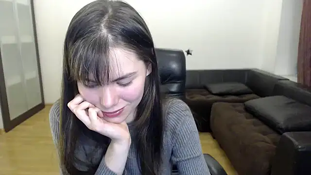 Snapshot of AmelieReve chatting on 9, 11, 2025 AmelieReve online show from 9, 11, 2025