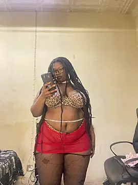CurvyCocoxxx online show from 14, 5, 2026