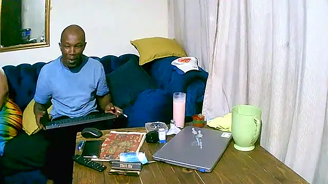 TheeBigPump online show from 27, 11, 2025