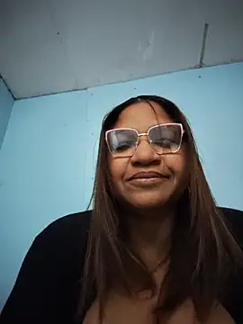 Avannay online show from 11, 7, 2026
