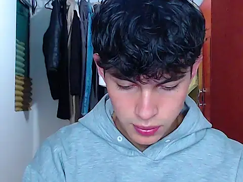 john vichenso online show from 10, 9, 2025