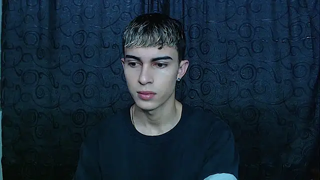 john vichenso online show from 18, 12, 2025