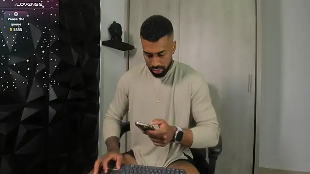 Snapshot of OstinDaniels chatting on 20, 2, 2026 OstinDaniels online show from 20, 2, 2026