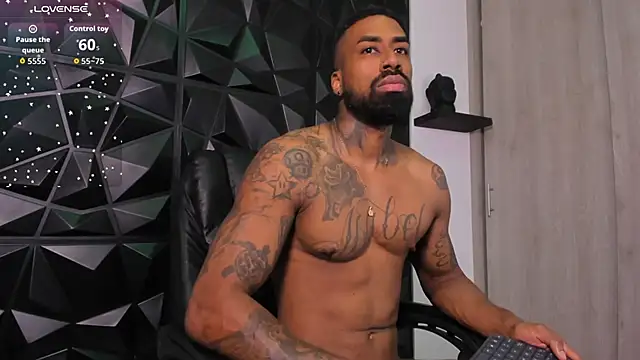 OstinDaniels online show from 6, 11, 2025