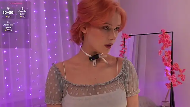 Molly Wett Pussy online show from 11, 9, 2025