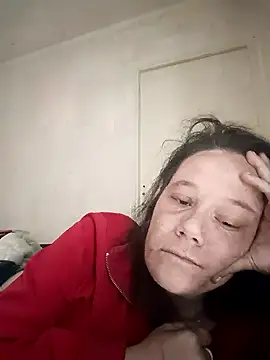 Snapshot of zeousseelphie chatting on 12, 10, 2025 zeousseelphie online show from 12, 10, 2025