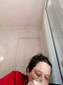 Snapshot of zeousseelphie chatting on 15, 10, 2025 zeousseelphie online show from 15, 10, 2025