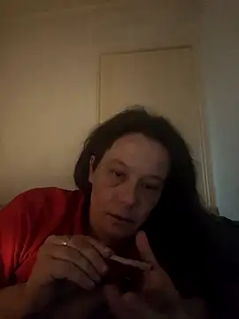 zeousseelphie online show from 28, 4, 2026