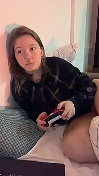 VesnaCrystal online show from 5, 3, 2026