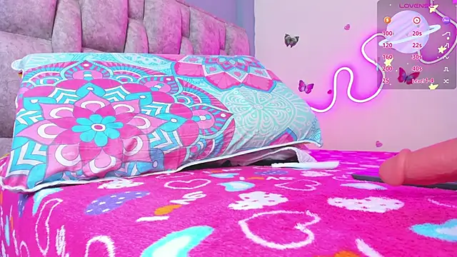 Alhara Luna online show from 2, 3, 2026