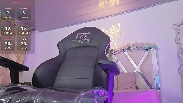 Snapshot of ZURY_TAY chatting on 17, 3, 2026 ZURY TAY online show from 17, 3, 2026