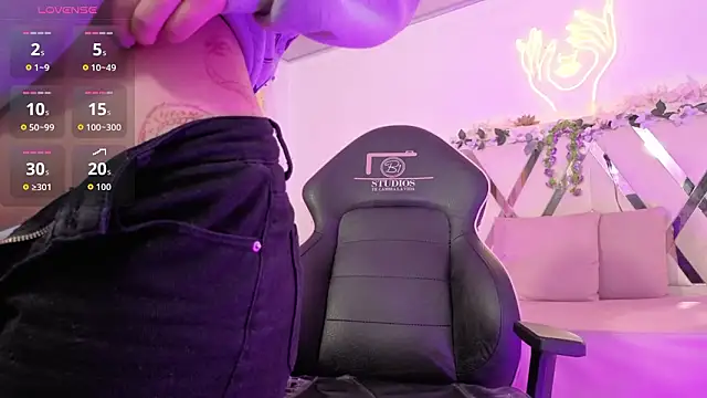 Snapshot of ZURY_TAY chatting on 11, 3, 2026 ZURY TAY online show from 11, 3, 2026