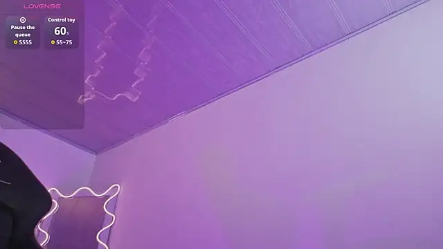 Snapshot of ZURY_TAY chatting on 5, 3, 2026 ZURY TAY online show from 5, 3, 2026