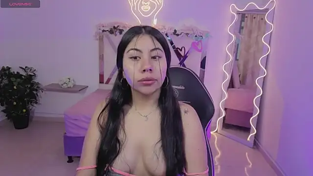 ZURY TAY online show from 10, 1, 2026