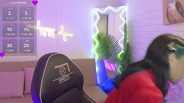 artemiss tay online show from 11, 10, 2025