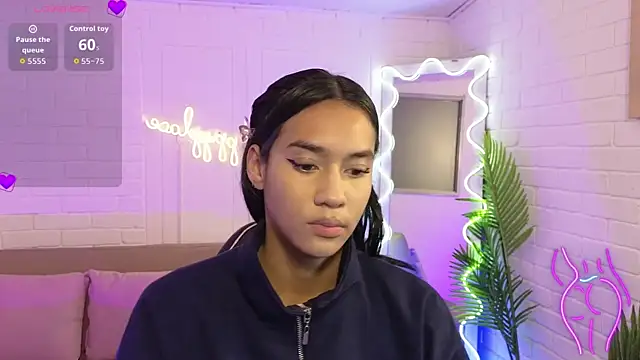 artemiss tay online show from 3, 11, 2025