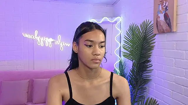 artemiss tay online show from 17, 10, 2025