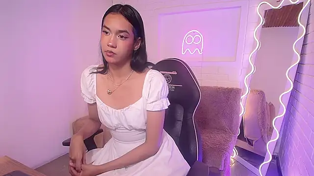 artemiss tay online show from 2, 11, 2025