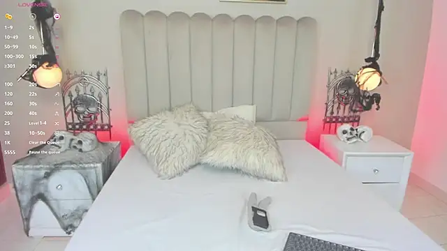 Dani rosse  online show from 31, 10, 2025