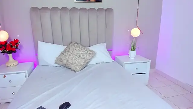 Dani rosse  online show from 17, 4, 2026