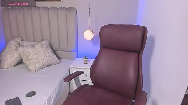 Dani rosse  online show from 1, 10, 2025